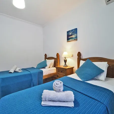 Helios Court * Arillas (Corfu)