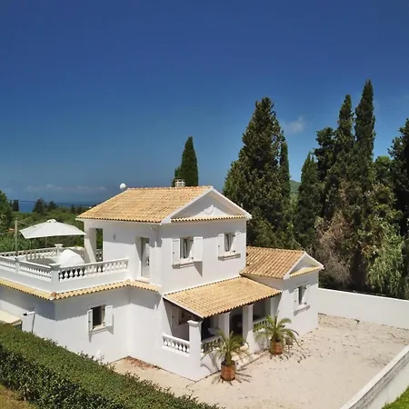 Helios Court Villa *