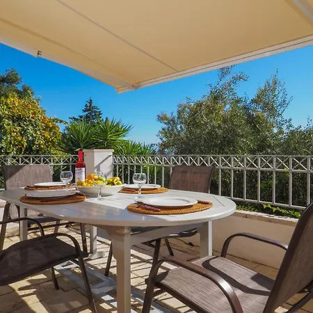 Anastasia Villa