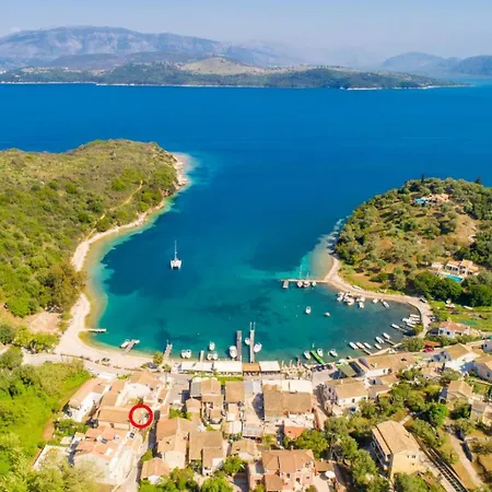 Porto Agios Stefanos (Thinali)