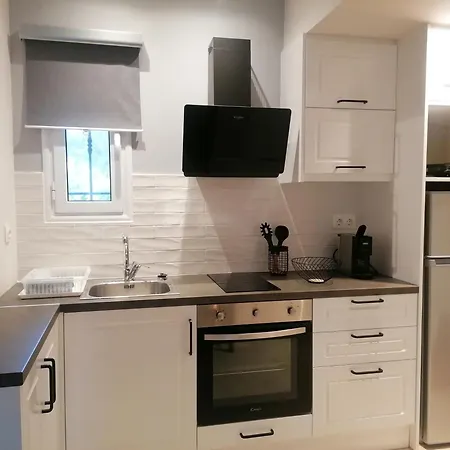 Apartment S&g House