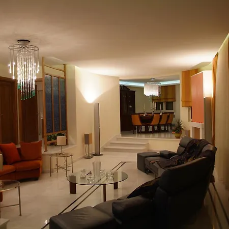 Liberty: Classic Luxury Sea View With Private Pool *