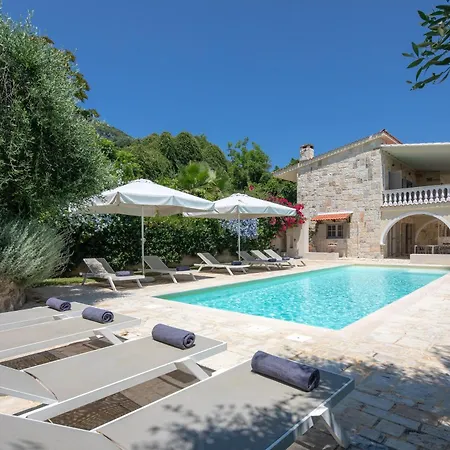 Ionian Garden - Pietra