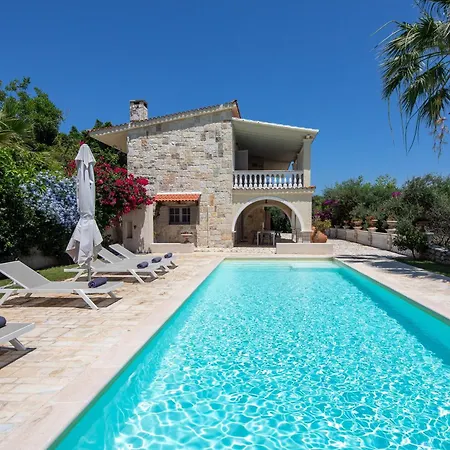 Ionian Garden - Pietra * Benitses (Corfu)