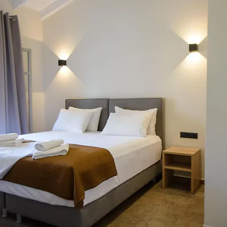 Saint Spiridon Aparthotel Kassiopi