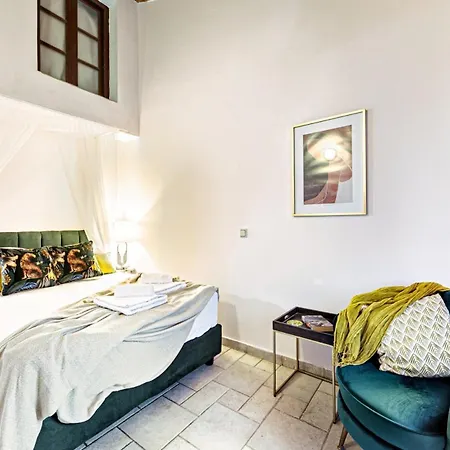 Via Porta Raimonda Apartment