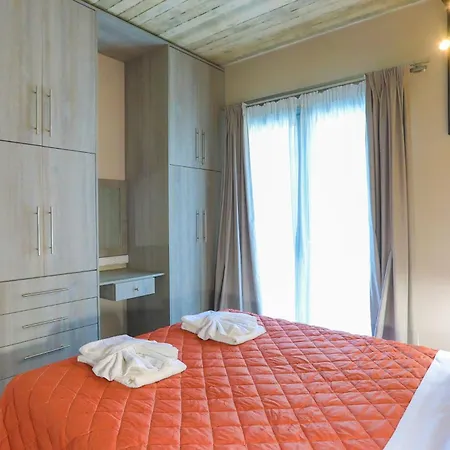 Aphrodite Villa *