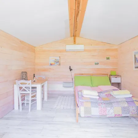 Matthaeus Am Corfutrail, Ferienoase Im Olivenhain 3 Km Zum Holiday home *