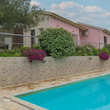 Matthaeus Am Corfutrail, Ferienoase Im Olivenhain 3 Km Zum Holiday home *