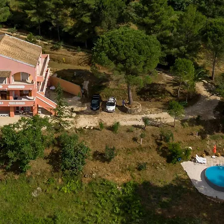 Neva's Holiday home