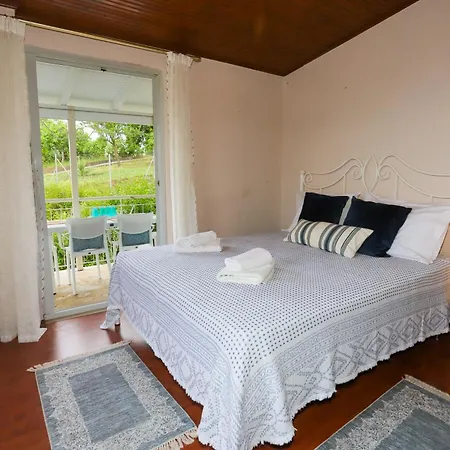Apartment Summer House In Corfu Town Mantouki