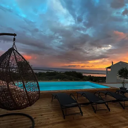 Castros Delmare Villa Vragkaniotika