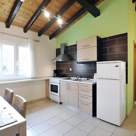 Apartment Pyramid Agios Spyridon (Corfu)