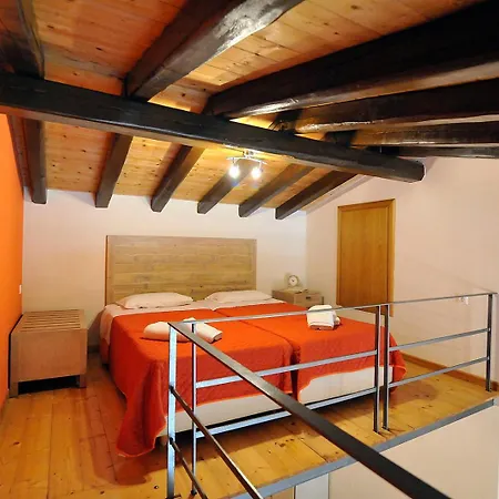 Pyramid Apartment Agios Spyridon (Corfu)
