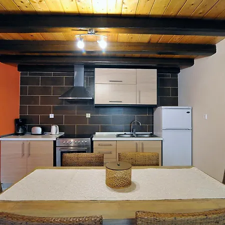 Apartment Pyramid Agios Spyridon (Corfu)