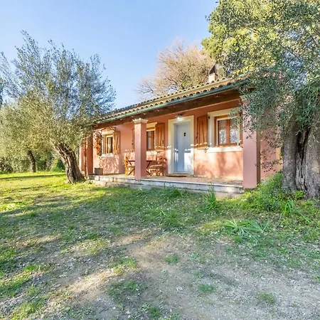 Holiday home Coryfo *