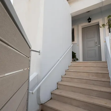 Apartment 3bdr Sunny In Corfu Town