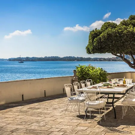 Villa Magnificent Seafront Corfu - 5 En-suite Bedrooms -the Durrells House | Historic Elegance & Modern Luxuries - Direct Access & Private Heated Pool