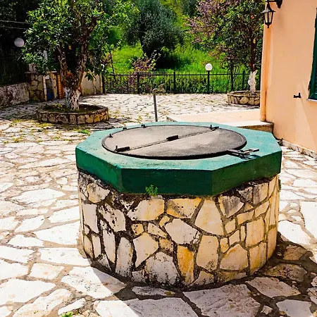 The Old Well, Spacious House In North Corfu Holiday home