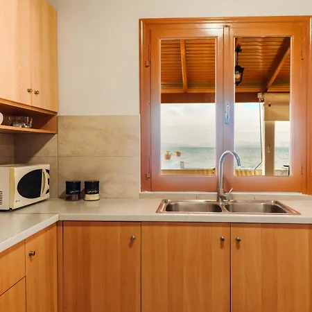 Sea Breeze Oasis Holiday home Molos (Corfu)