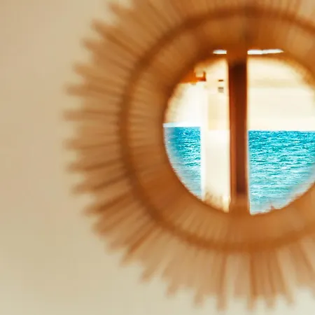 Sea Breeze Oasis Holiday home