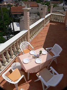 Argo Pool & Bar 2*