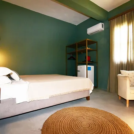 Lord Ape Club Guest house *
