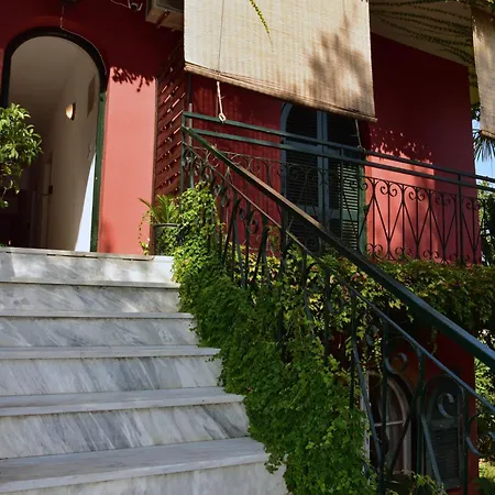 Lord Ape Club Guest house *