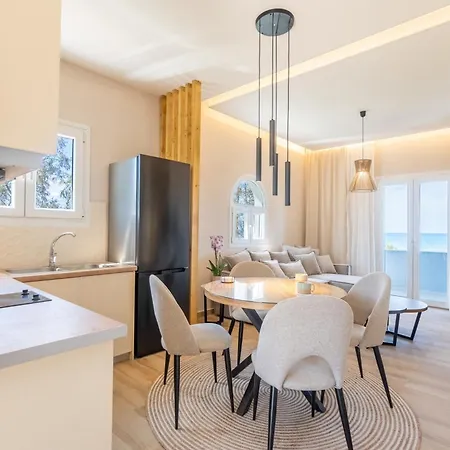 Apartment Maria 3 *