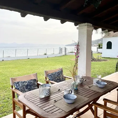 Villa Beachfront With Garden - Valentine Corfu