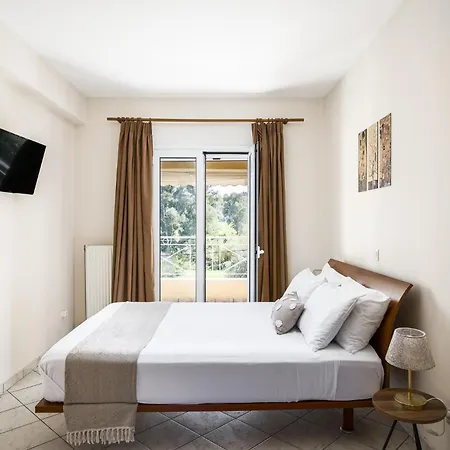 Nina With Private Plunge Pool, 5km To Corfu Town Villa *