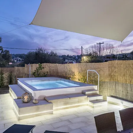 Villa Nina With Private Plunge Pool, 5km To Corfu Town