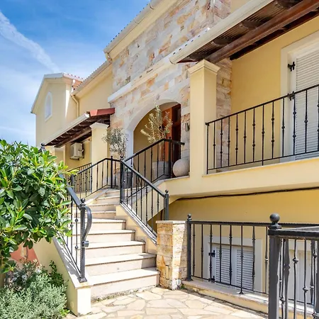 Konstantina Lulas Penthouse Apartment Petriti (Corfu)