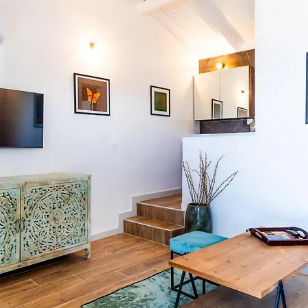 Apartment Luminosa By Corfuescapes