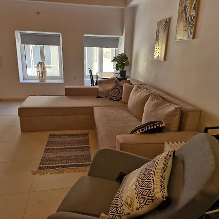Holiday home Ivoni Family House Perivolion