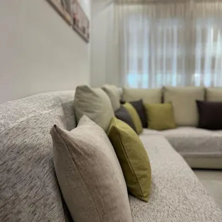 Riviera House Apartment