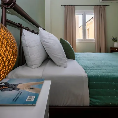 Chrysallida Downtown Apartment *