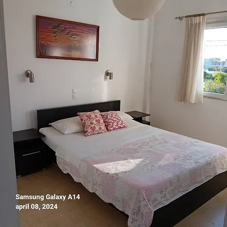 Apartment Acharavi