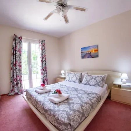 Martini Apartment