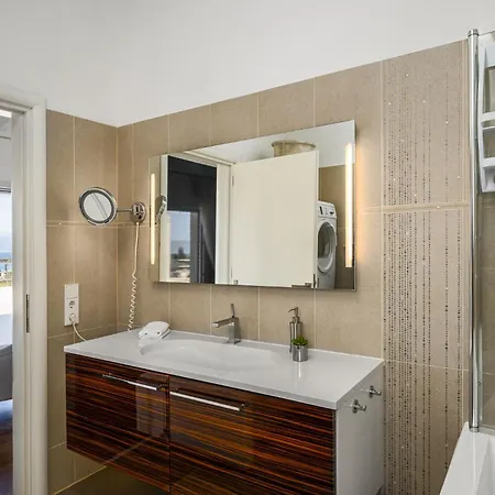 Apartment Euphoria Seaview Residences With Shared Pool By Konnect Gouvia