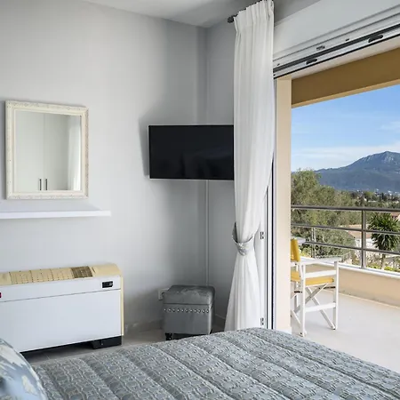 Euphoria Seaview Residences With Shared Pool By Konnect Apartment Gouvia