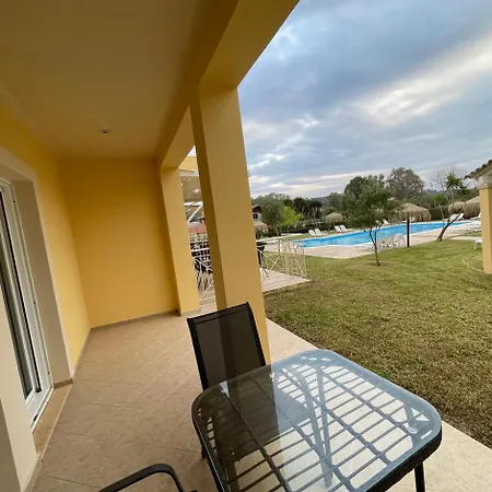 Mythos Apts Rentit Aparthotel *