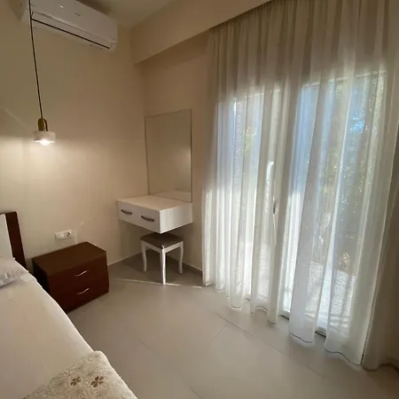 Olea House 2' Walk From The Sea Holiday home *