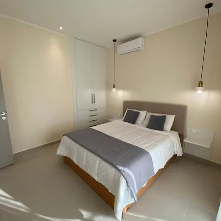 Olea House 2' Walk From The Sea Holiday home Notos
