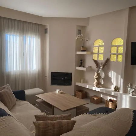 Olea House 2' Walk From The Sea Holiday home