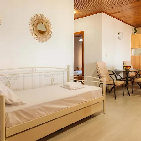 Holiday home Sea Breeze Oasis Molos (Corfu)