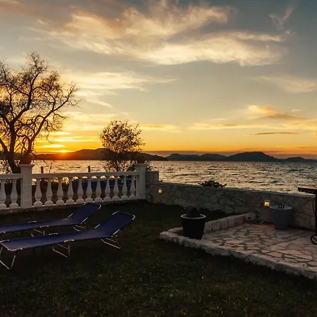 Holiday home Sea Breeze Oasis Molos (Corfu)