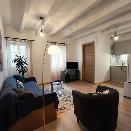 Dafnis Corfu Town Apartment