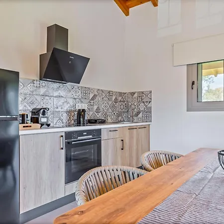 Comissa Luxury Apartment