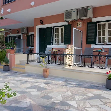 Aparthotel Almyra & 3*